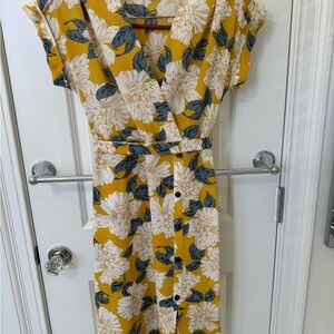 Monteau Yellow Floral Midi Dress